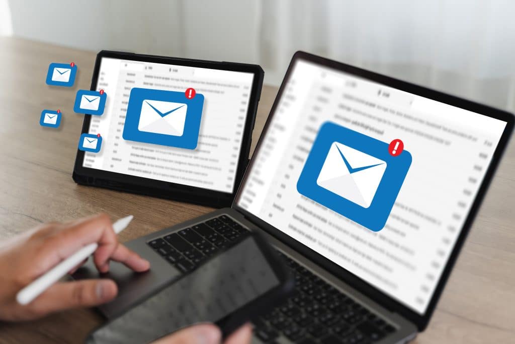 gmail : profitez d'une messagerie privée, gratuite et sécurisée pour gérer facilement vos emails avec une protection avancée contre les spam et les menaces.
